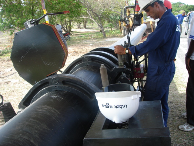 Soldadura de Tubería de Polietileno  de Alta Densidad (PEAD)