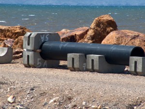 cumana, Emisario submarino, Tuberías Polietileno (PEAD), Instalación de Tuberias