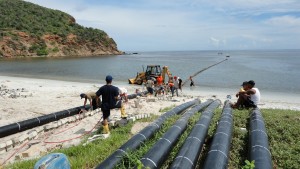Tuberias en polietileno,acueducto submarino,Emisario submarino , hundimiento de tuberia,alcantarillado 